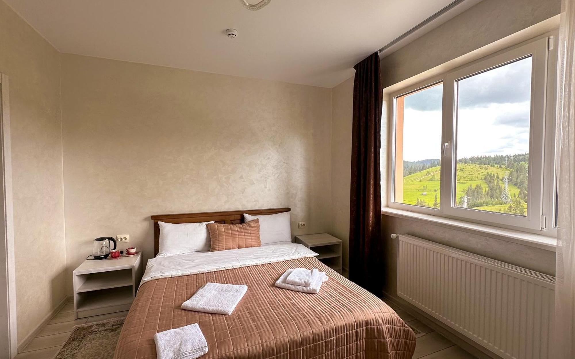 Шепіт Лісу Hotel Bukovel Bagian luar foto